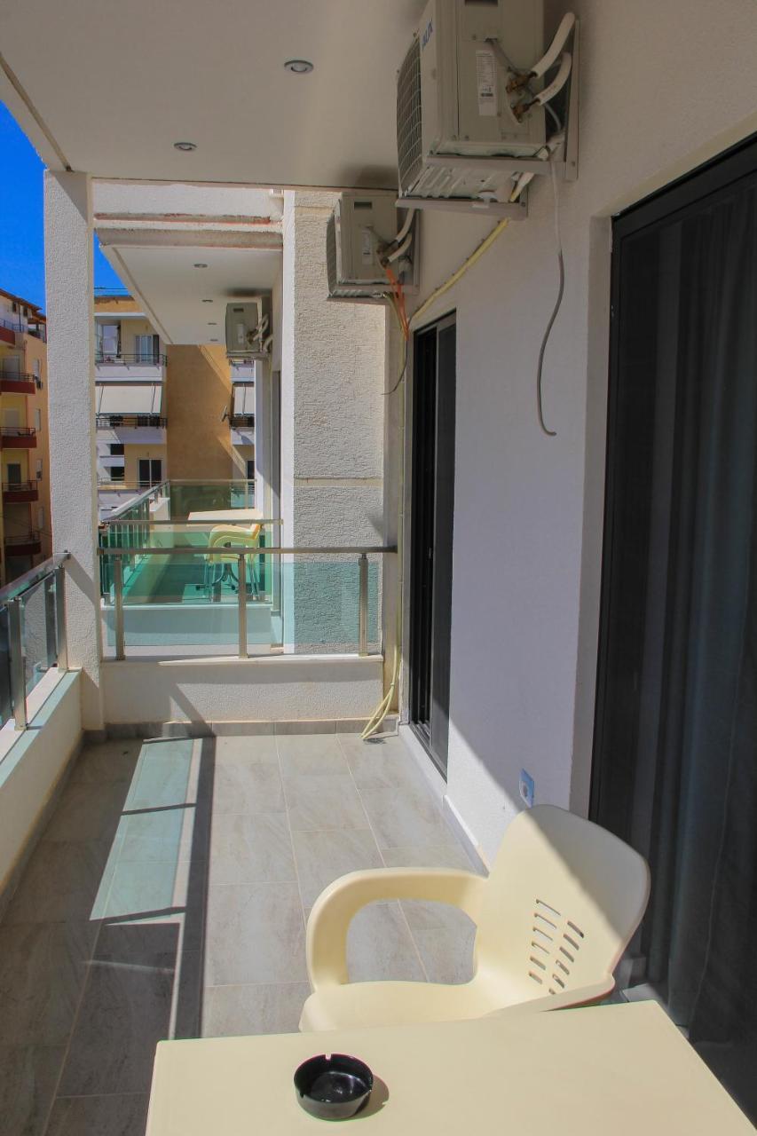 Maxi'S Apartments Sarandë Exterior foto