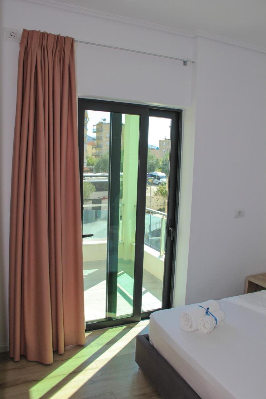Maxi'S Apartments Sarandë Exterior foto