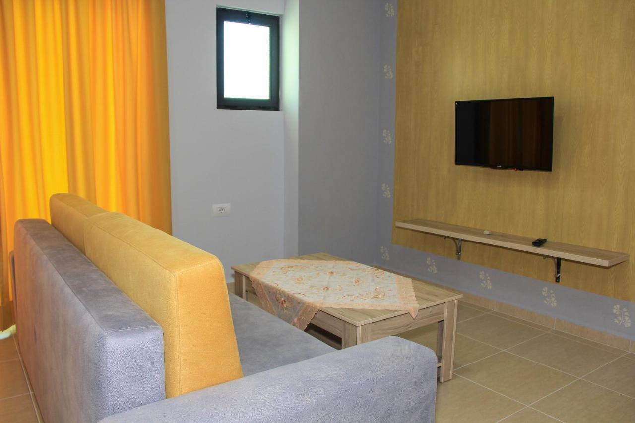 Maxi'S Apartments Sarandë Exterior foto