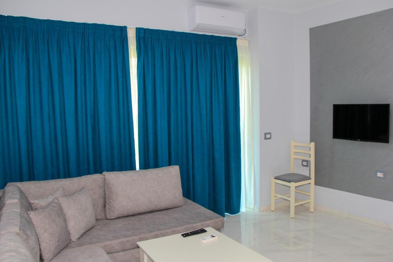Maxi'S Apartments Sarandë Exterior foto