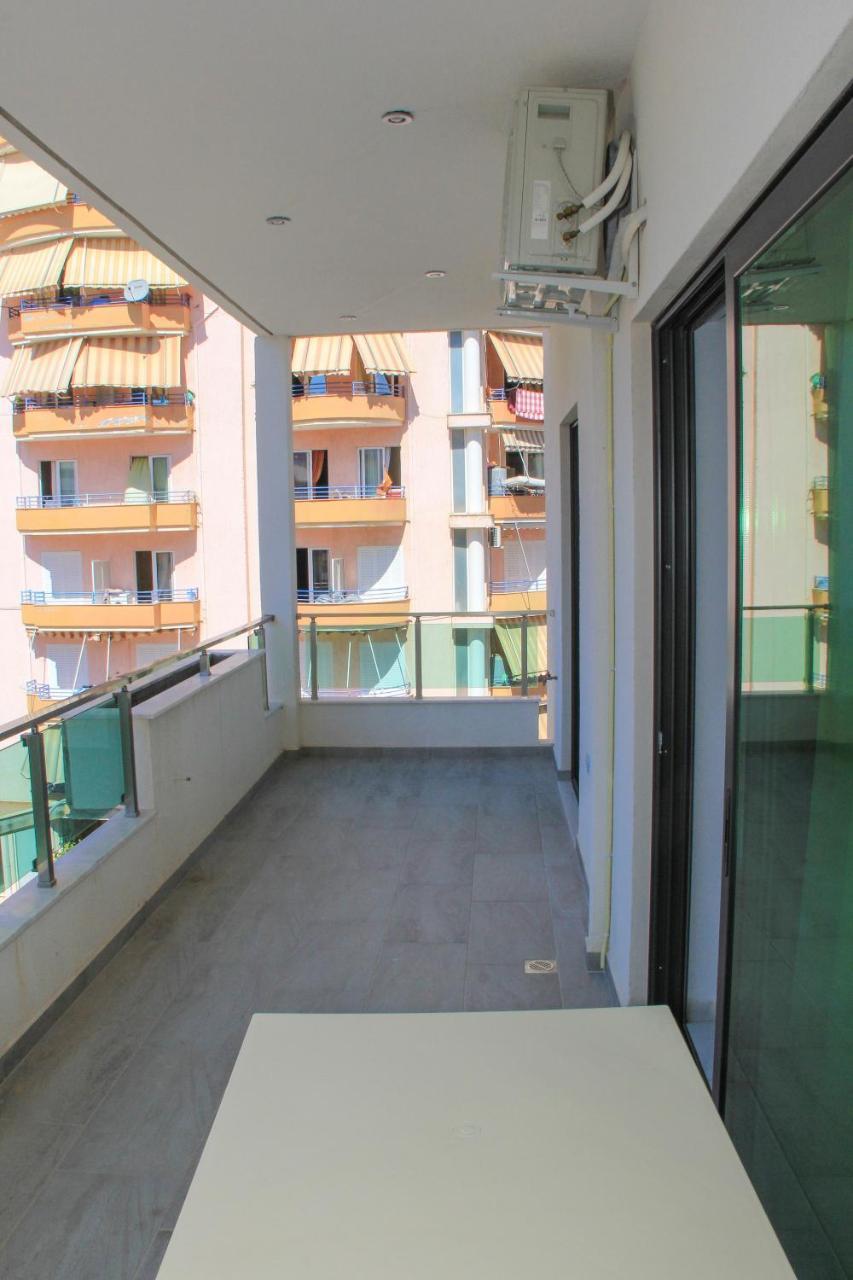 Maxi'S Apartments Sarandë Exterior foto